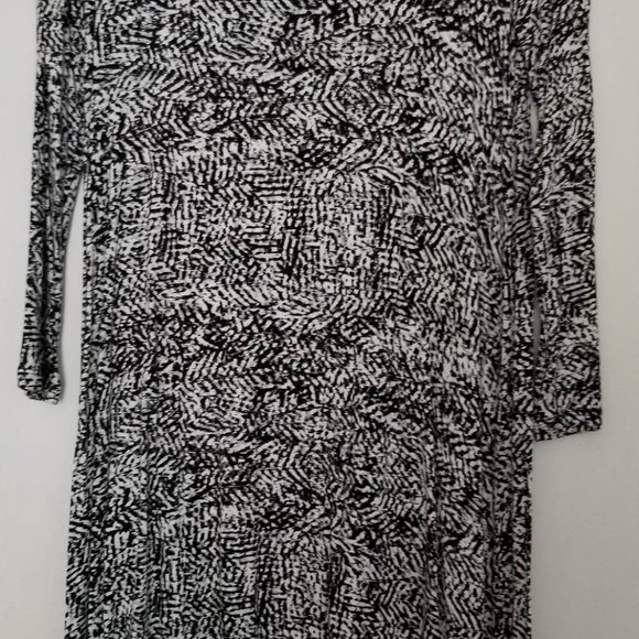 Decree long sleeve top - Picture 1 of 3